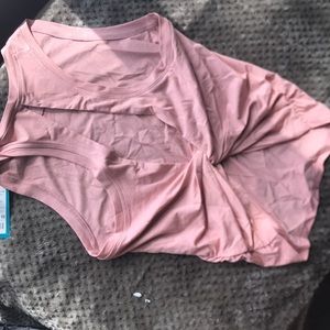 Workout tank top pink